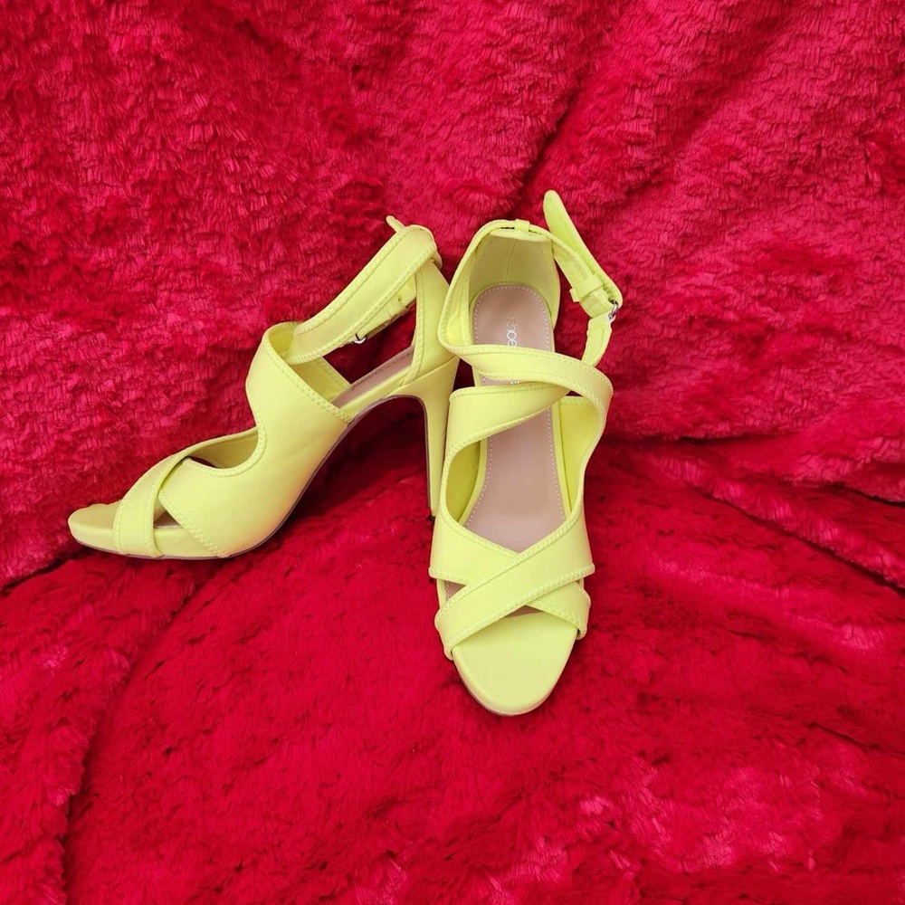 Neon yellow heels.